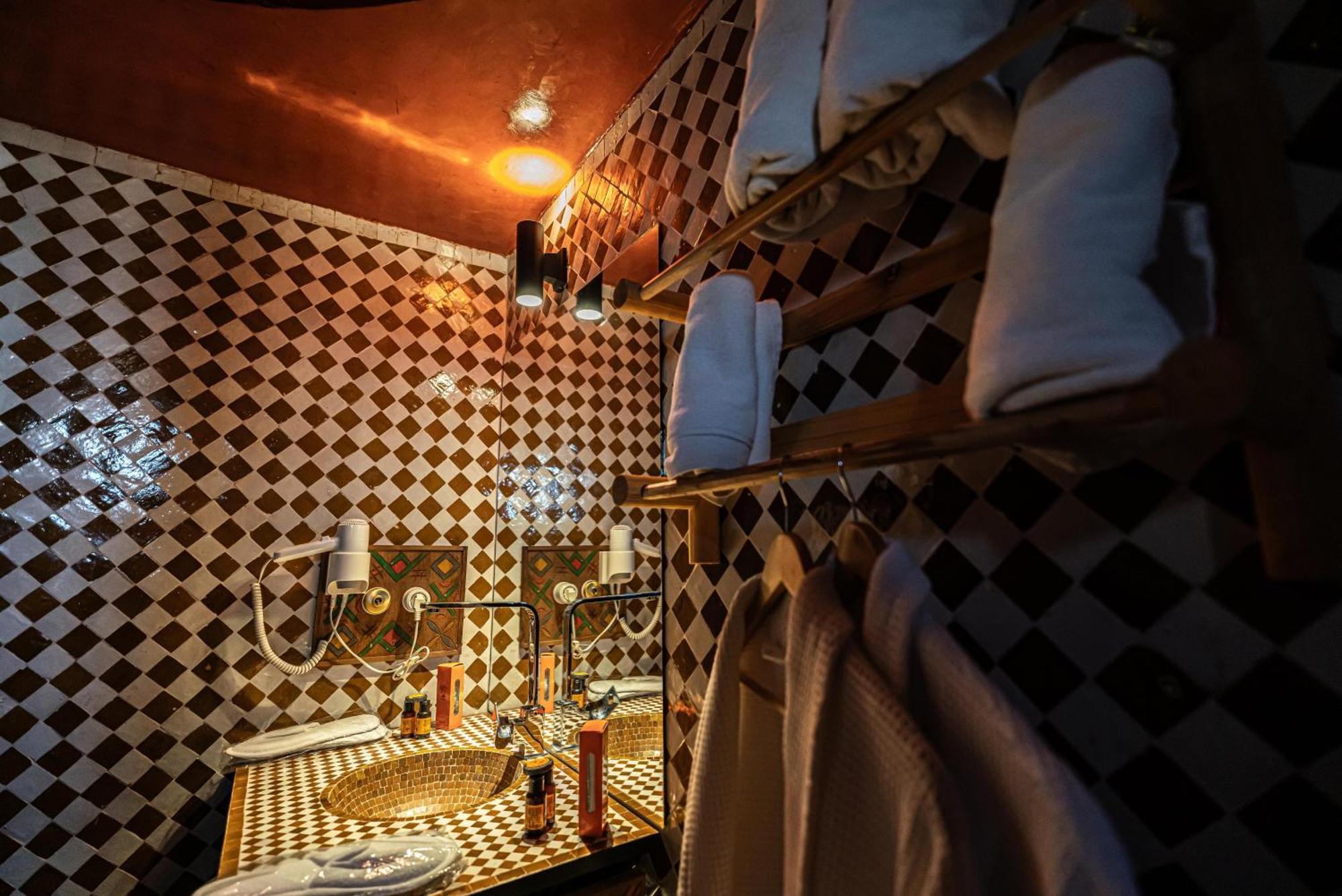 מרזאוגה Hotel Riad Xaluca מראה חיצוני תמונה
